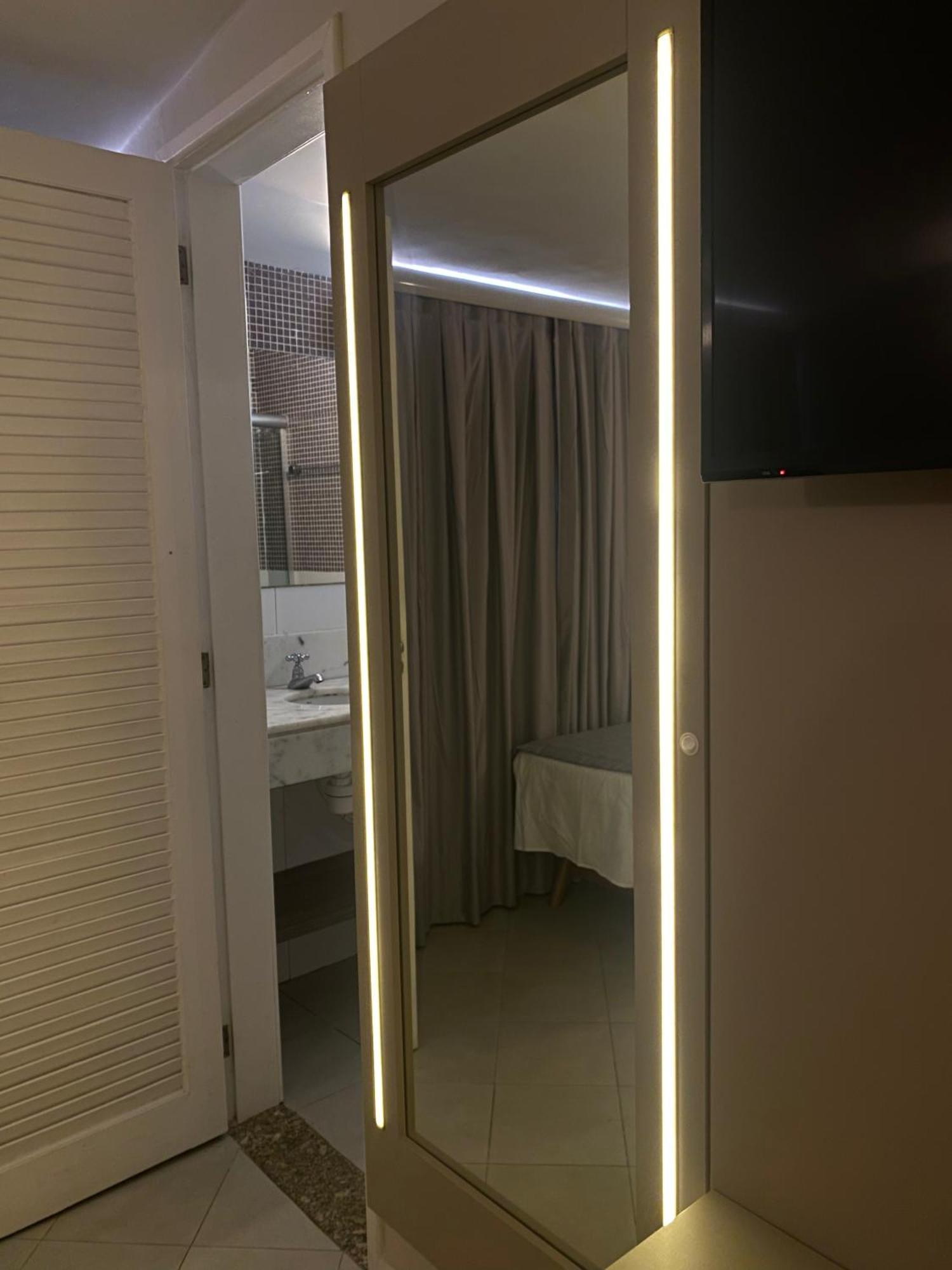 Malibu Plaza Hotel Lauro de Freitas Buitenkant foto