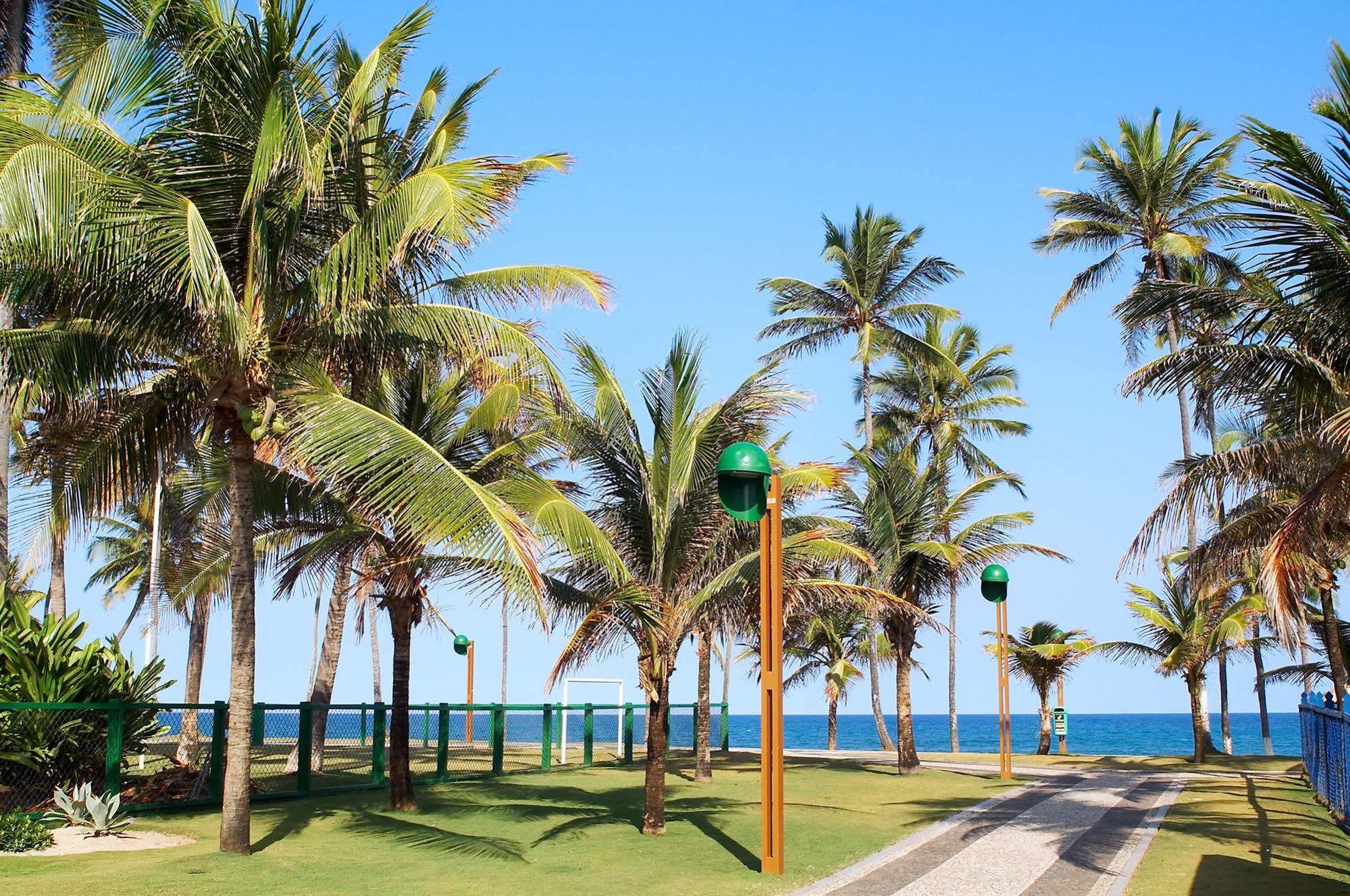 Malibu Plaza Hotel Lauro de Freitas Buitenkant foto