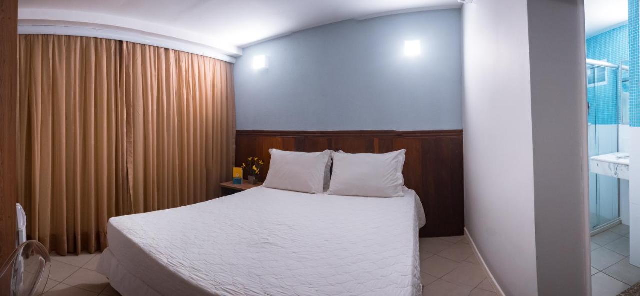 Malibu Plaza Hotel Lauro de Freitas Buitenkant foto